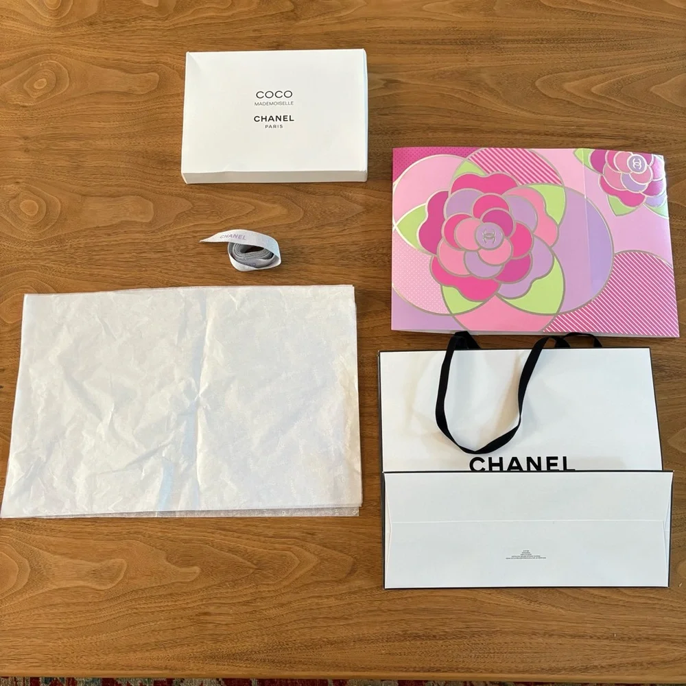 Chanel Gift Packaging Set